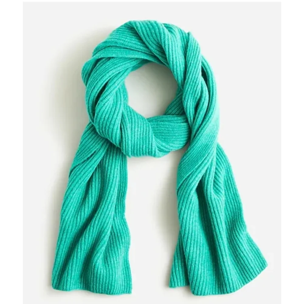 30. J.Crew Ribbed cashmere scarf